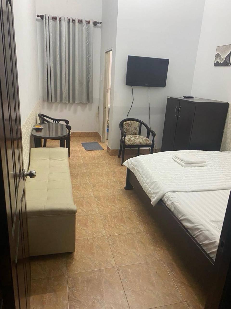 ביין הואה Khach San Khanh Du - Khanh Du Hotel מראה חיצוני תמונה