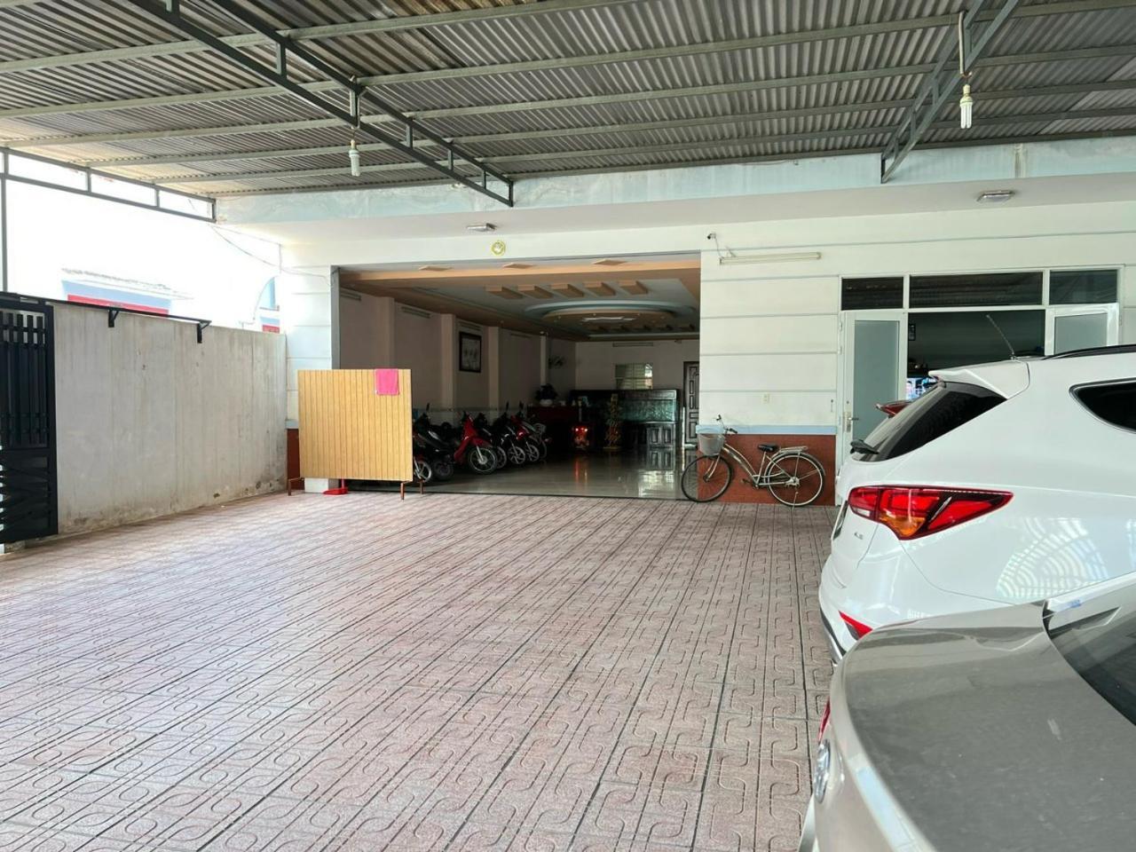 ביין הואה Khach San Khanh Du - Khanh Du Hotel מראה חיצוני תמונה